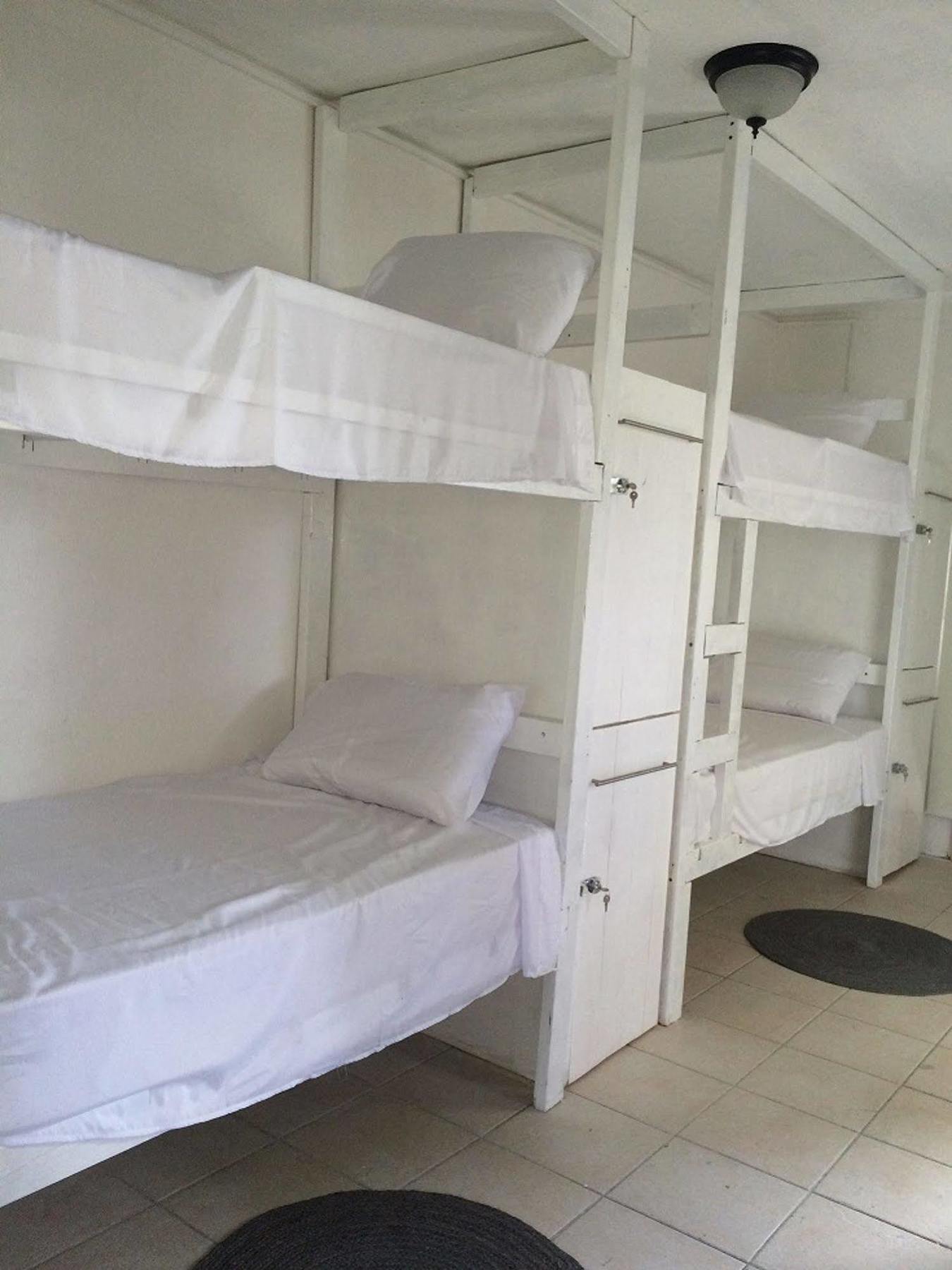 Vicky'S Keys Hostel Upper Prince's Quarter Luaran gambar